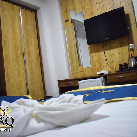 Hotel Buraq Alzahabi Медина Экстерьер фото